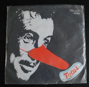 Toon Hermans - [4x] - gesigneerd boek - persfoto - brochure - vinyl single kopen? Bied vanaf 50!