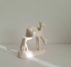 Plateelbakkerij Zuid-Holland - Art Deco, twee hertjes kopen? Bied vanaf 69!