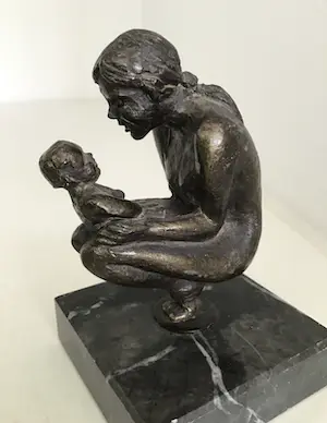Corry Ammerlaan - Sculptuur “ MOEDER EN KIND “ kopen? Bied vanaf 1!