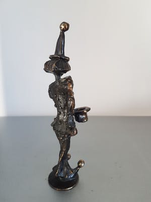Corry Ammerlaan - Beeld / Sculptuur "Een vrolijke noot" kopen? Bied vanaf 20!