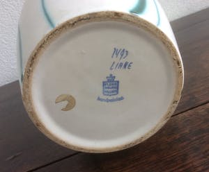 Plateelbakkerij Flora - VAAS “LIANE “ 1493 kopen? Bied vanaf 25!