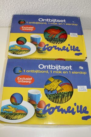 Niet of onleesbaar gesigneerd - Ontbijtset Corneille 2x kopen? Bied vanaf 10!