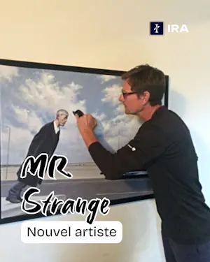 Mr Strange - 's Nachts kopen? Bied vanaf 80!