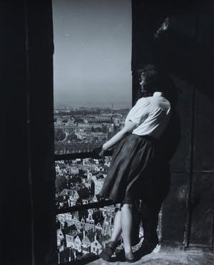 Dirk de Herder - grote gelatine zilverdruk: De Jordaan - 1946 kopen? Bied vanaf 549!