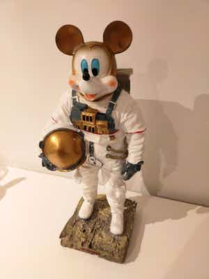 Hannes D'Haese - Mickey Mouse in space verkocht voor € 150!