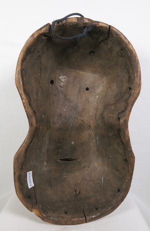 Ngbaka - Houten apenmasker met gekleurde stippen kopen? Bied vanaf 1!
