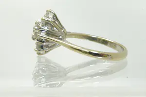 08 - 18 karaats witgouden diamanten ring met ca 0.90 crt briljant kopen? Bied vanaf 900!
