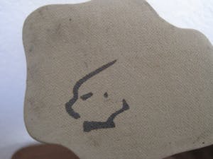 Niet of onleesbaar gesigneerd - Bijzonder vaasje van keramiek. kopen? Bied vanaf 5!