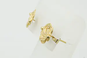 20- Vrijwel nieuw paar 18 karaats gouden Surinaamse mattenklopper oorstekers kopen? Bied vanaf 140!