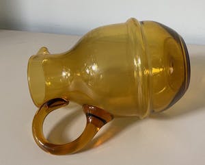 Kristalunie Maastricht - Art deco amber kleurige glazen waterkan uit 1929 kopen? Bied vanaf 1!