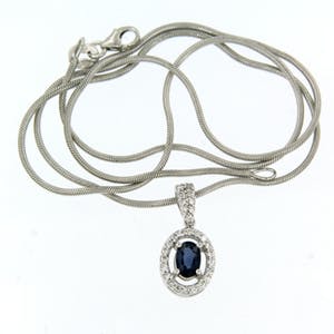 14K Goud - witgouden collier met hanger bezet met diamanten en saffier kopen? Bied vanaf 440!