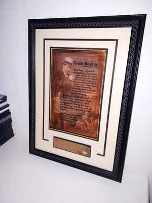 Niet of onleesbaar gesigneerd - Knute Rockne, Yankee Stadium 1982. verkocht voor € 1!