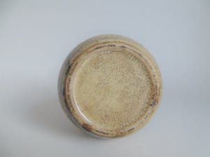 Niet of onleesbaar gesigneerd - Chinees porselein opium potje met decoratie en karakters kopen? Bied vanaf 10!