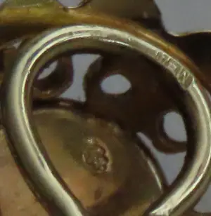 Antieke 14 karaat gouden oorbellen met facet geslepen granaat stenen kaufen? Bieten Sie von 395!