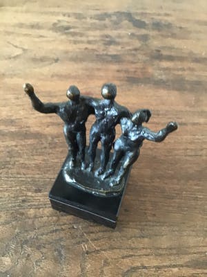 Curiosa - Onbekend, beeldje vriendschap, gemerkt kopen? Bied vanaf 1!