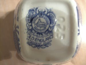 Firma Regout & Co - Melk/saus kannetje kopen? Bied vanaf 8!