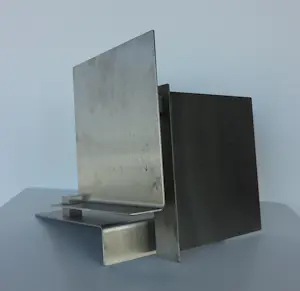 Henk Rusman - Roestvrij stalen sculptuur, Geometrische compositie kopen? Bied vanaf 150!