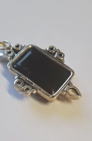 Mooie zilveren hanger met black Onyx kopen? Bied vanaf 75!