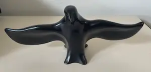 Niet of onleesbaar gesigneerd - Modernistische figuur van een roofvogel - Pearlite Stonecraft Canada kopen? Bied vanaf 1!