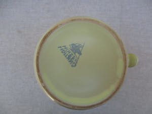 Potterie De Driehoek - Paletvormig gebakstel en een melkkan kopen? Bied vanaf 40!