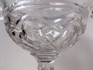 Niet of onleesbaar gesigneerd - Antieke hand geslepen Nederlandse coupe kopen? Bied vanaf 10!