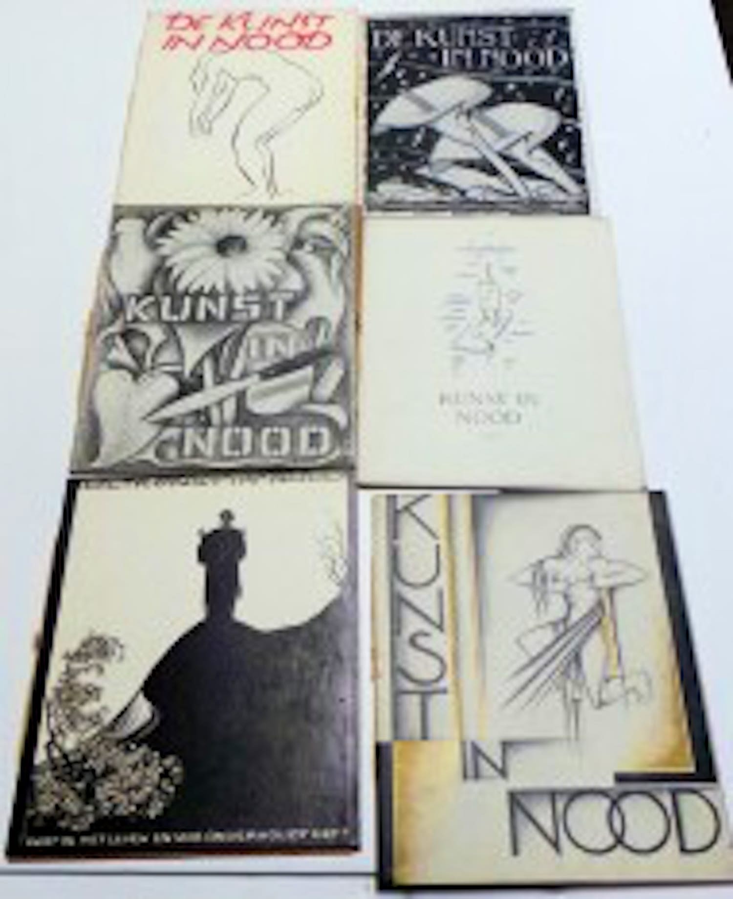 Wilhelmina van Oranje-Nassau - 2 litho's , bijlages van ; DE KUNST IN NOOD 6 delen verkocht voor € 50!