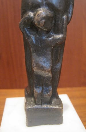 Brons (Onbekend) - Moeder met kind achter zich. kopen? Bied vanaf 40!