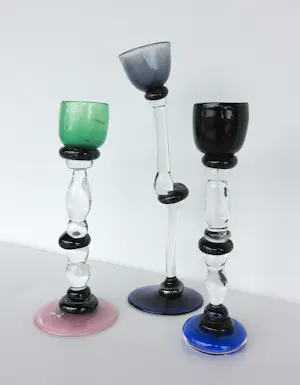 Bernard Heesen - de Oude Horn / Drie speelse glasobjecten kopen? Bied vanaf 250!