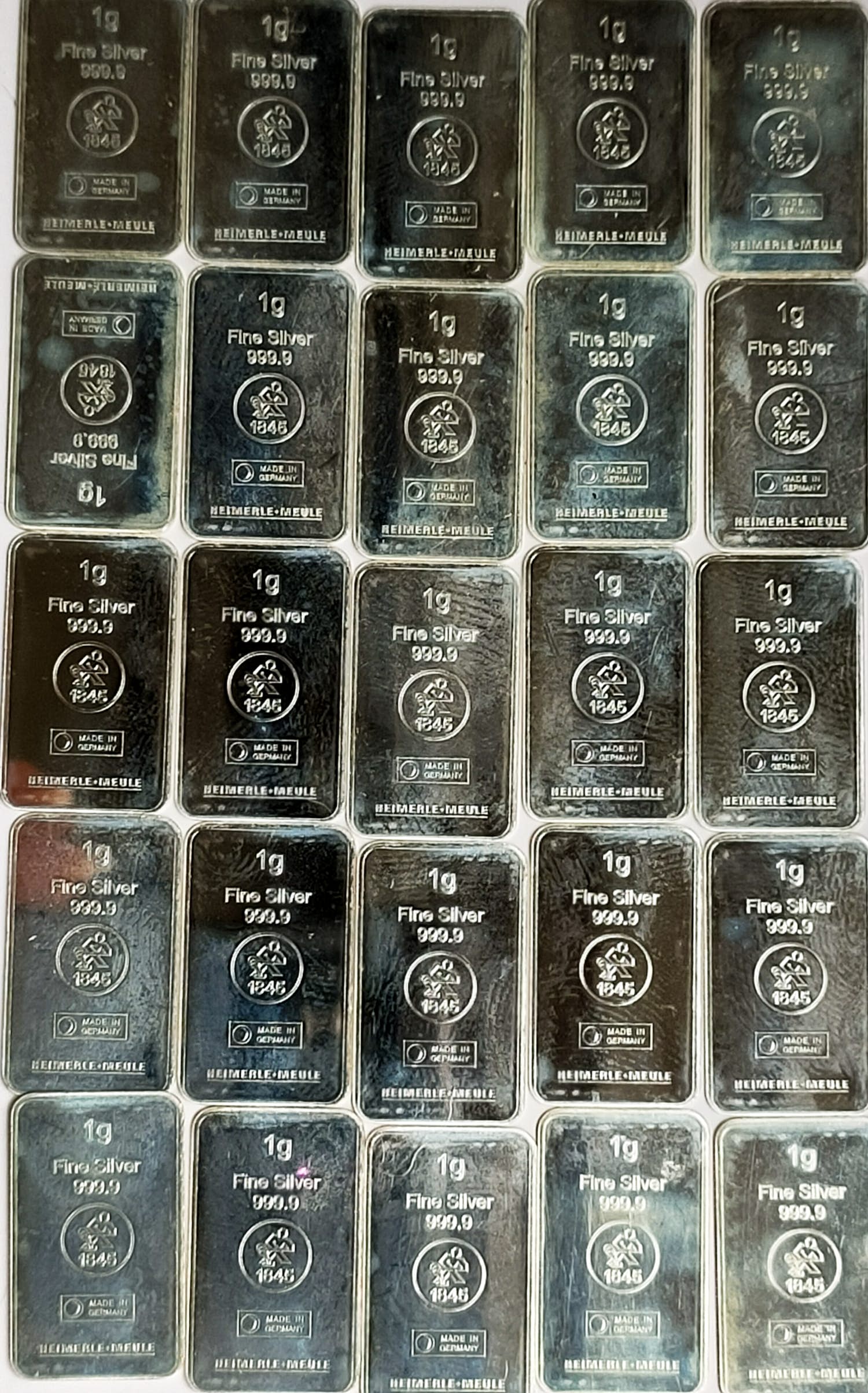 Internationaal Zilver - 25 x 1 gram Duitse smelter Heimerle + Meule. kopen? Bied vanaf 1!