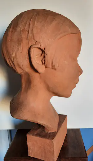 Maurice Jansegers - Portret meisje in terracotta kopen? Bied vanaf 1!