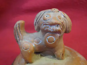 Buy Cham - Pot deksel met leeuw.? Bid from 30!