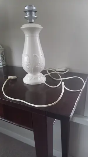 Wedgwood - 1 lampvoet met kap kopen? Bied vanaf 45!