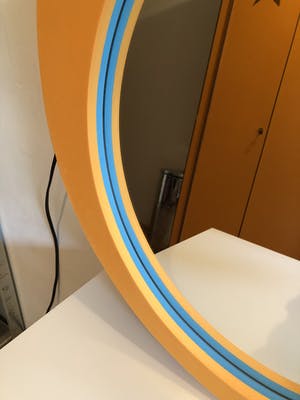 Niet of onleesbaar gesigneerd - 2 vintage Ikea spiegels, randen van foam kopen? Bied vanaf 1!