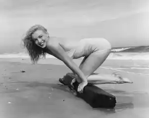 AcheterAndre De Dienes - Marilyn Monroe 1949/2007 - Auflage von 200 - drucksigniert? Enchérissez de 500!