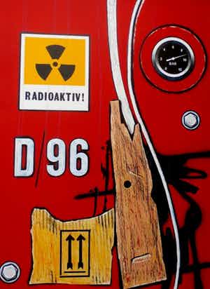 Peter Klasen - litho: Radioaktiv - gesigneerd verkocht voor € 100!