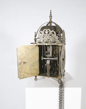 Niet of onleesbaar gesigneerd - Naar Thomas Moore of Ipswich, Engelse lantaarnklok kopen? Bied vanaf 1!