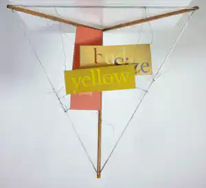 Richard Tuttle - Multiple (Assemblage van papier, touw, hout), Poem in Corner no. 1 verkauft für € 450!