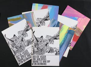 Ton Biermans - Lot van vier acryl op papier inclusief vier expositie-catalogi kopen? Bied vanaf 1!