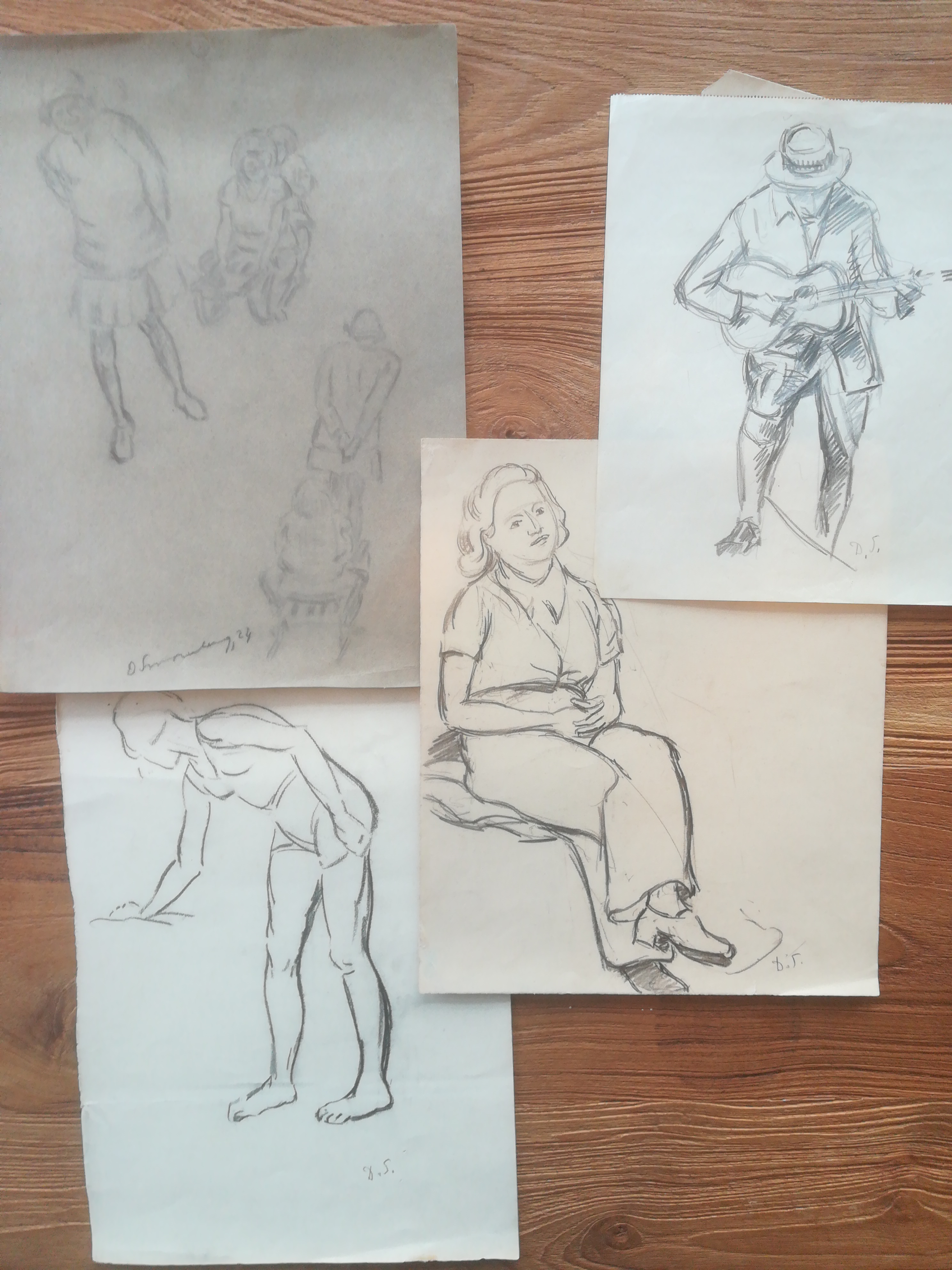 Dirk Smorenberg - 4 gesigneerde tekeningen, diverse formaten kopen? Bied vanaf 1!