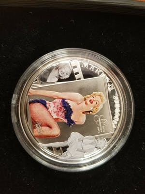 Curiosa - Cook Islands 2011 $5 MARILYN MONROE Silver Proof Coin with real Diamond!!! kopen? Bied vanaf 100!
