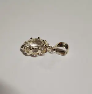 Nieuwe zilveren hanger met natuurlijk witte facet geslepen aquamarijn kopen? Bied vanaf 50!