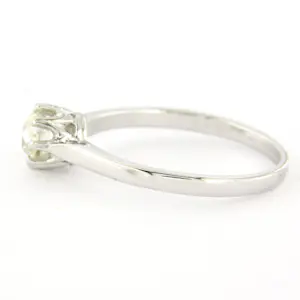 18k gouden ring met bolsjewiek geslepen diamant 0.57ct kopen? Bied vanaf 625!