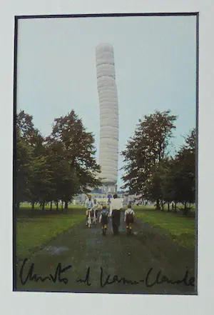 Christo - Project " Cubimeter Package " Documentra 4 , Kassel 1967- handgesigneerd kopen? Bied vanaf 99!