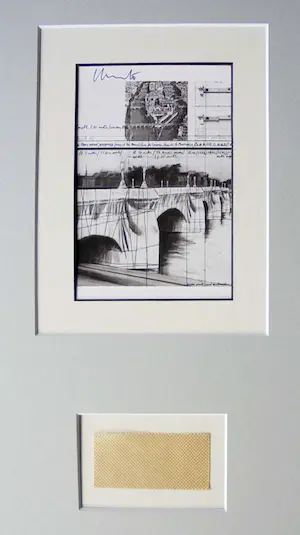 Christo - Project " Pont Neuf wrapped " 1983 - inc. original stofmonster - handgesigneerd kopen? Bied vanaf 139!