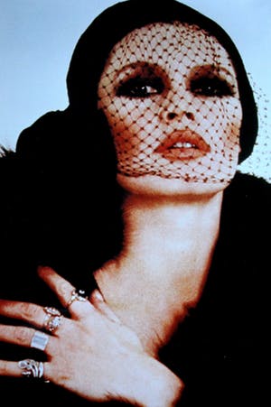 Niet of onleesbaar gesigneerd - Brigitte Bardot kopen? Bied vanaf 10!