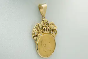94 - 18Krt gouden montuur met diamant en Koning Willem 3 munt (1876) kopen? Bied vanaf 740!