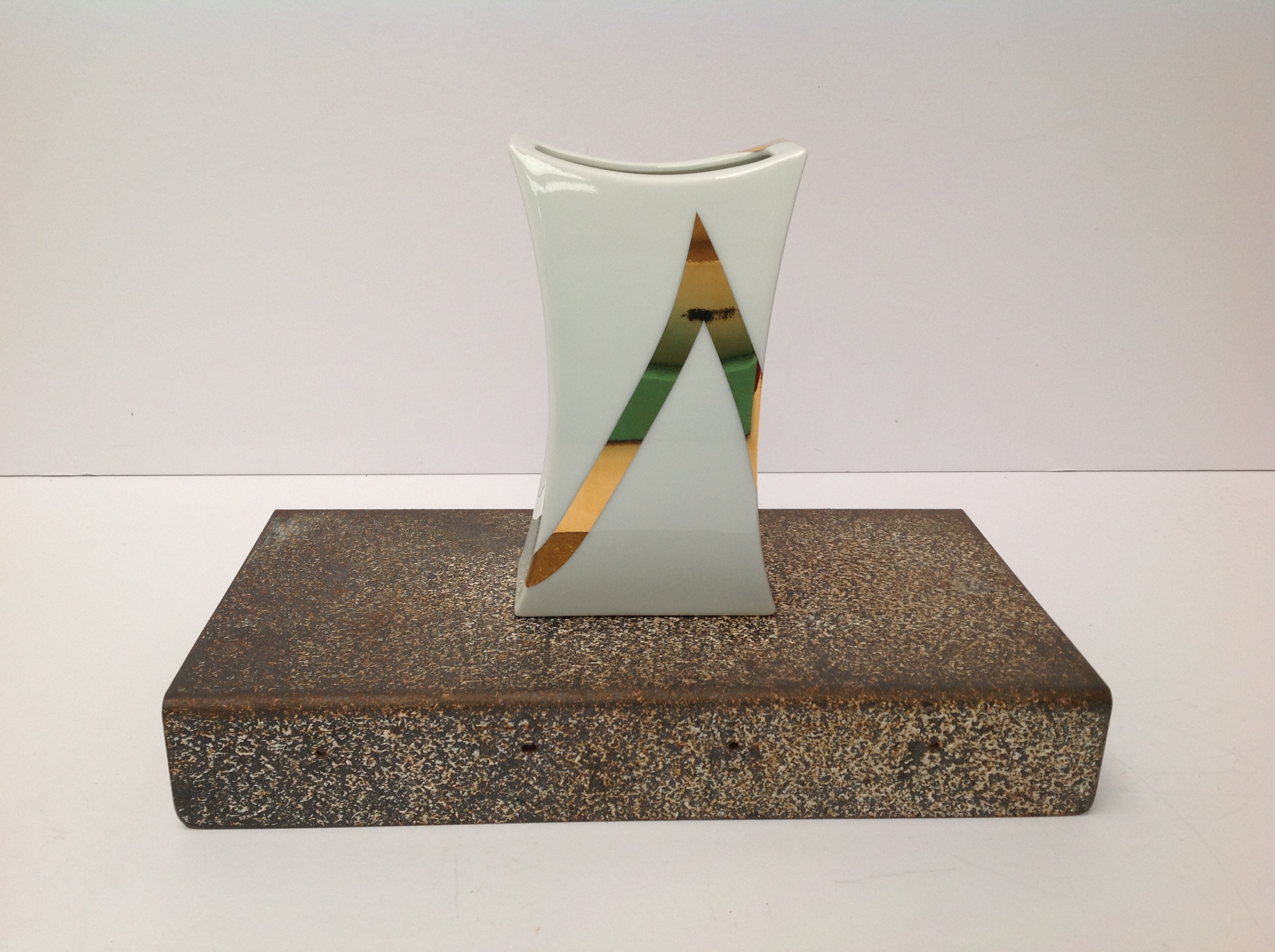 Jan van der Vaart - Prachtig vaasje, porselein Rosenthal, genummerd 3796/18 kopen? Bied vanaf 65!