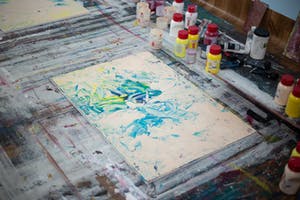 Dominik Smolik - Diptych Naples Yellow Red Light Impasto kopen? Bied vanaf 1!