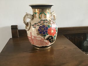 Niet of onleesbaar gesigneerd - Chinese vaas. kopen? Bied vanaf 1!