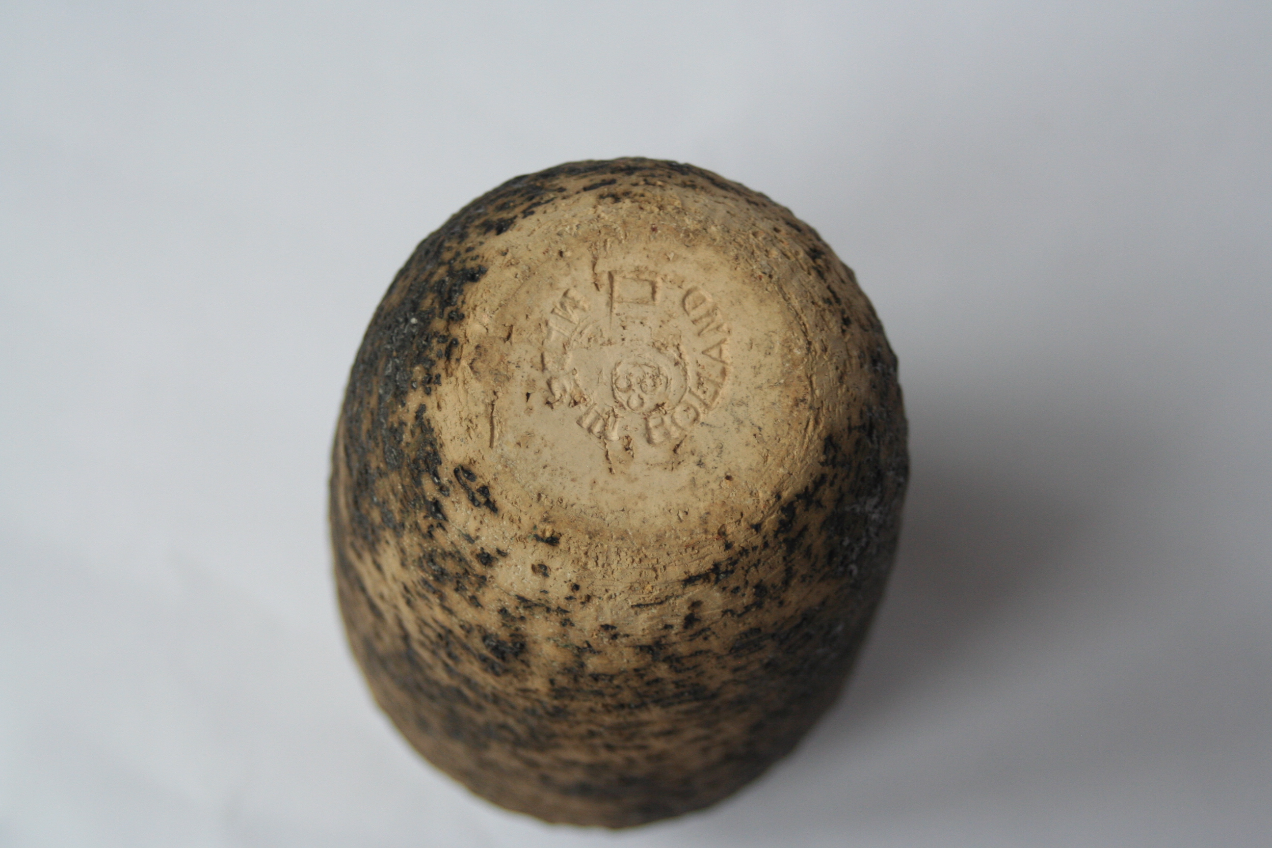 Pieter Groeneveldt - vaasje - decoratie berkenbast - stempel periode 1952-1972 kopen? Bied vanaf 1!